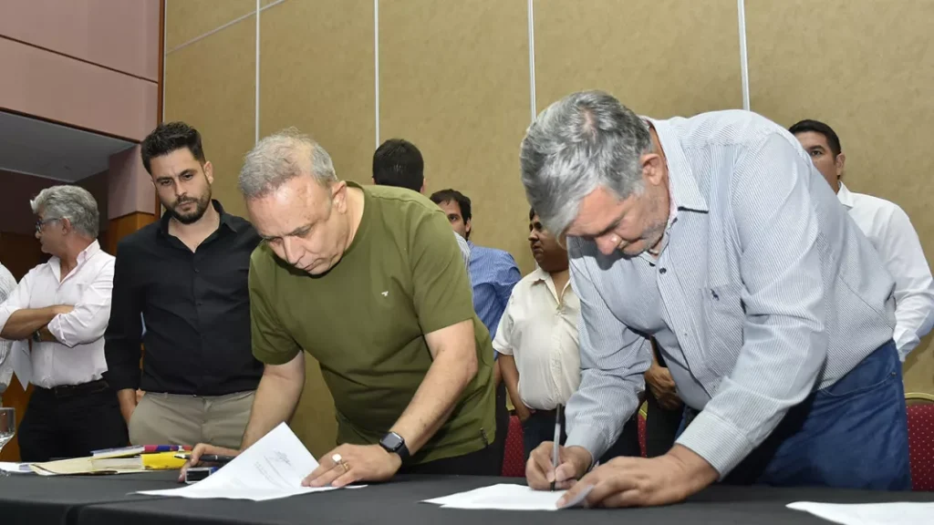 Paritarias 2026 en Salta: Incremento salarial del 10% hasta junio, pago de incentivo docente y arranque del cronograma de haberes