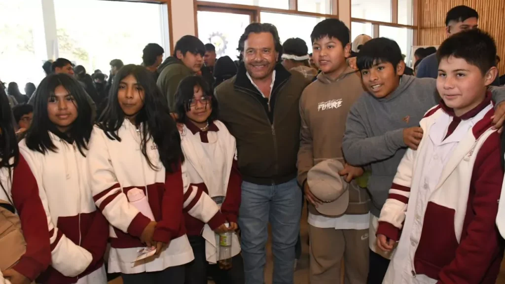 «No se vende»: Sáenz sacó chapa por frenar el polémico capítulo de tierras en el Senado. gustavo-saenz-ley-de-tierras-salta.jpg AL El gobernador Gustavo Sáenz destacó la resistencia de las provincias ante la Ley de Tierras.