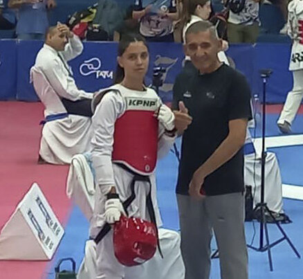 Orgullo del norte: joya del taekwondo regional vestirá la camiseta argentina en el Mundial Escolar 2026 La taekwondista Rocío Viscarra convocada a la Selección Argentina para los Juegos Mundiales Escolares 2026